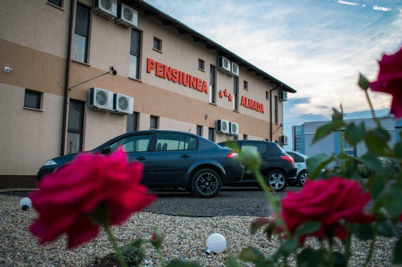Pensiunea Almada Arad Exterior foto